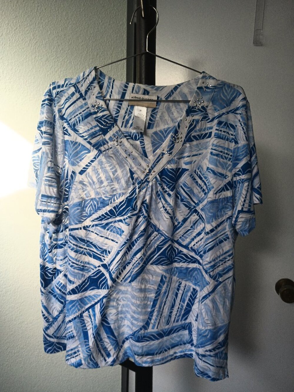 Alfred Dunner 2x Blue Embellished V-Neck Tee Plus 22w/24w